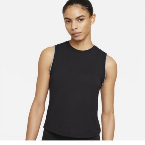 NWT Nike Yoga Black Sleeveless Top Light Blue Trim Womens XL - Picture 2 of 7